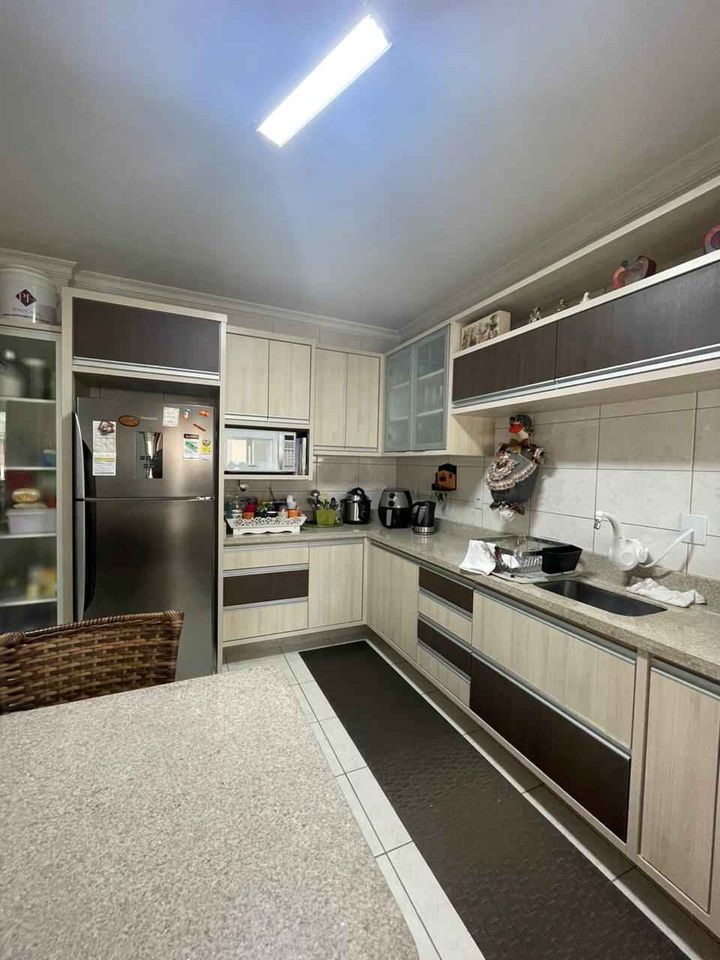 Apartamento à venda com 3 quartos, 112m² - Foto 8