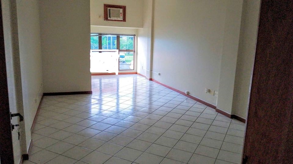 Conjunto Comercial-Sala à venda com 1 quarto, 44m² - Foto 2