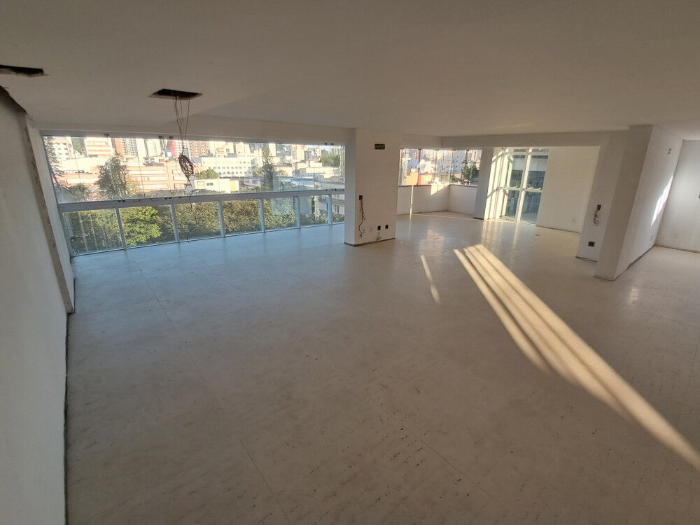 Apartamento, 4 quartos, 240 m² - Foto 1