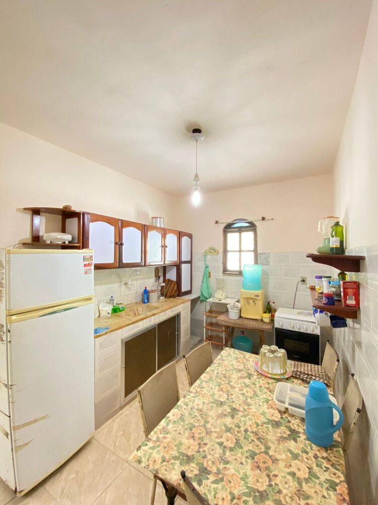 Casa à venda com 2 quartos, 450m² - Foto 1