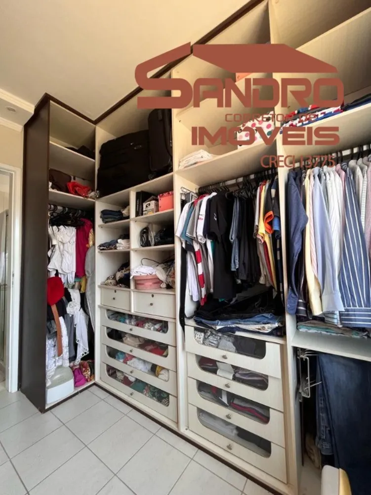 Casa, 4 quartos, 200 m² - Foto 10