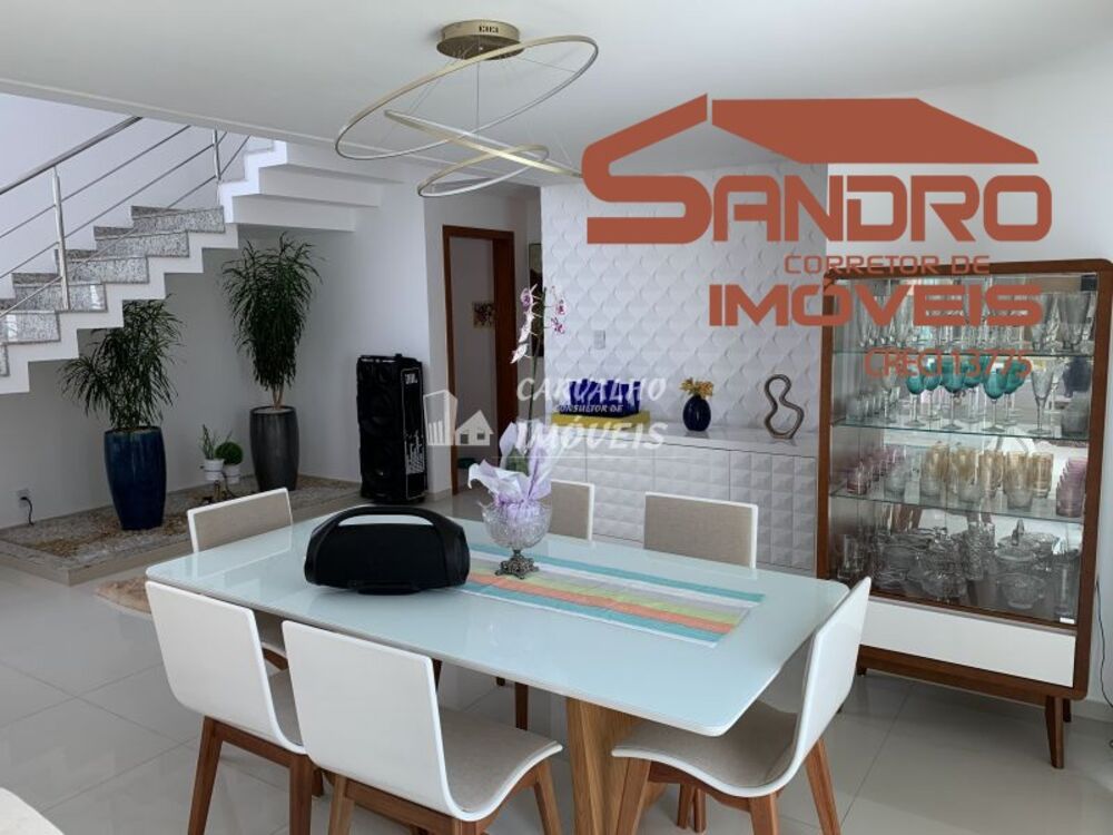 Casa à venda com 4 quartos - Foto 1