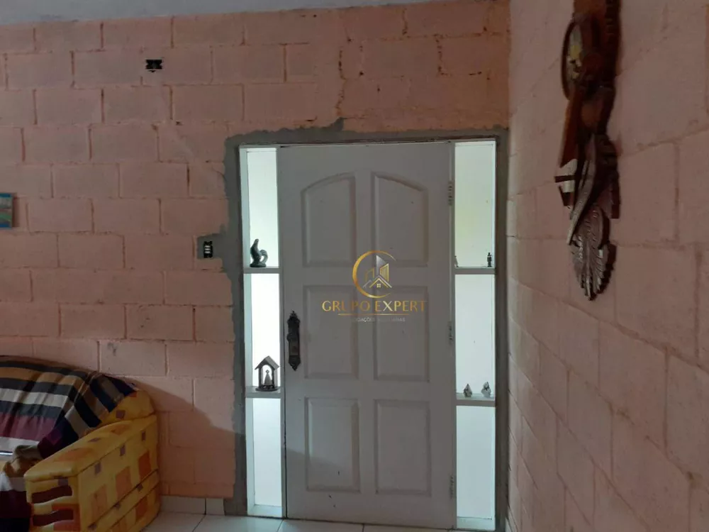 Chácara à venda com 2 quartos, 70m² - Foto 2