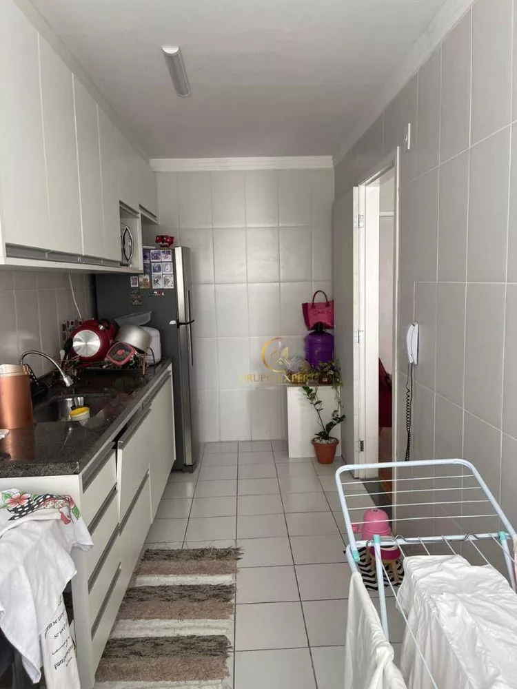 Apartamento à venda com 2 quartos, 63m² - Foto 1