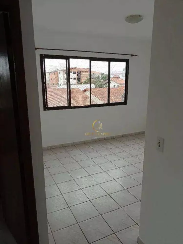 Apartamento para alugar com 2 quartos, 55m² - Foto 3