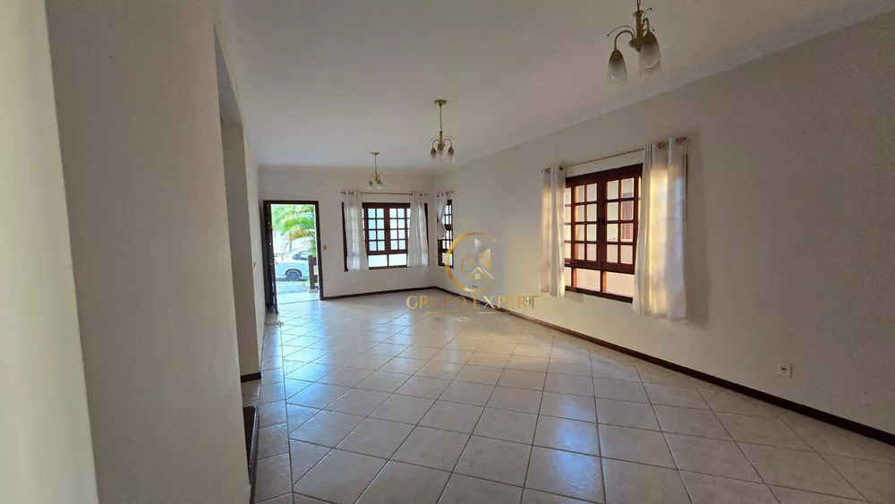 Sobrado para alugar com 4 quartos, 180m² - Foto 2