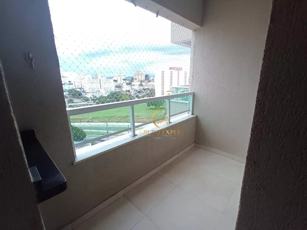 Apartamento à venda com 2 quartos, 81m² - Foto 3