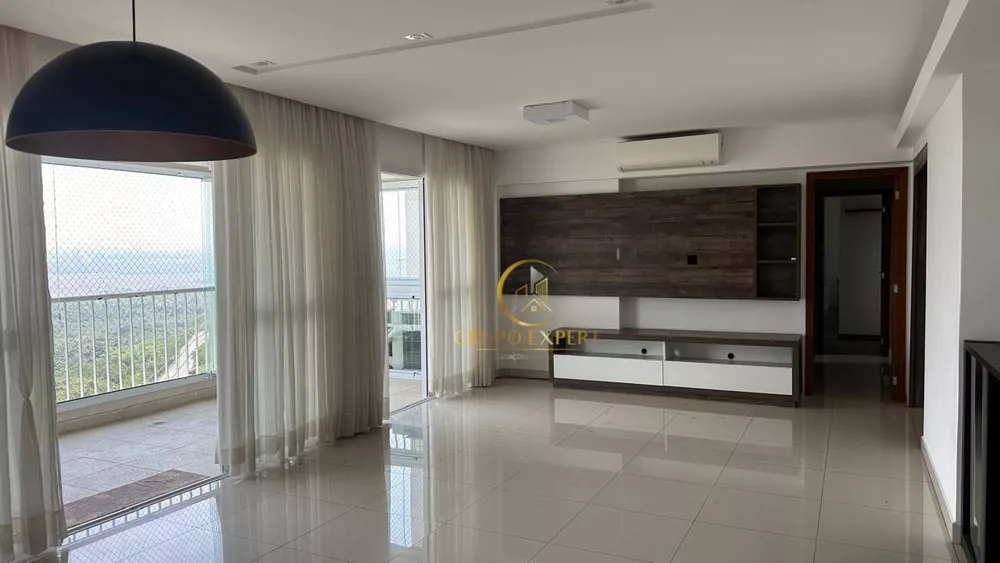 Apartamento à venda com 3 quartos, 142m² - Foto 1