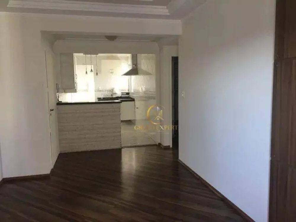 Apartamento à venda com 2 quartos, 72m² - Foto 1