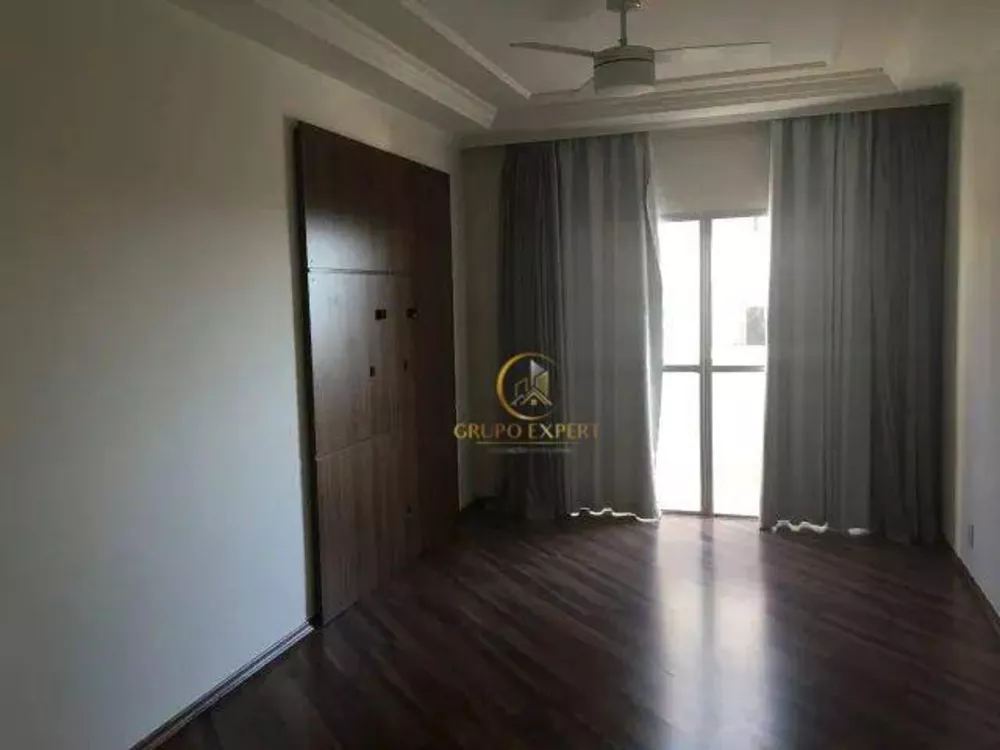 Apartamento à venda com 2 quartos, 72m² - Foto 2