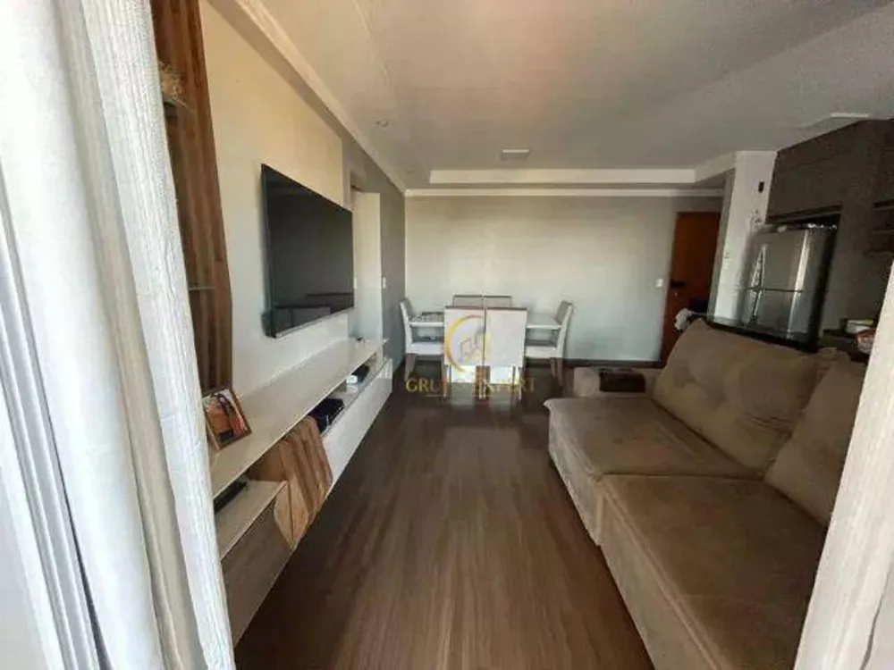 Apartamento à venda com 2 quartos, 65m² - Foto 4