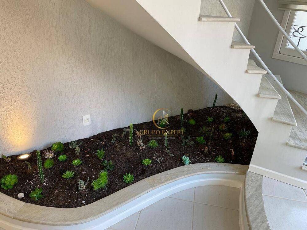 Sobrado, 4 quartos, 253 m² - Foto 4