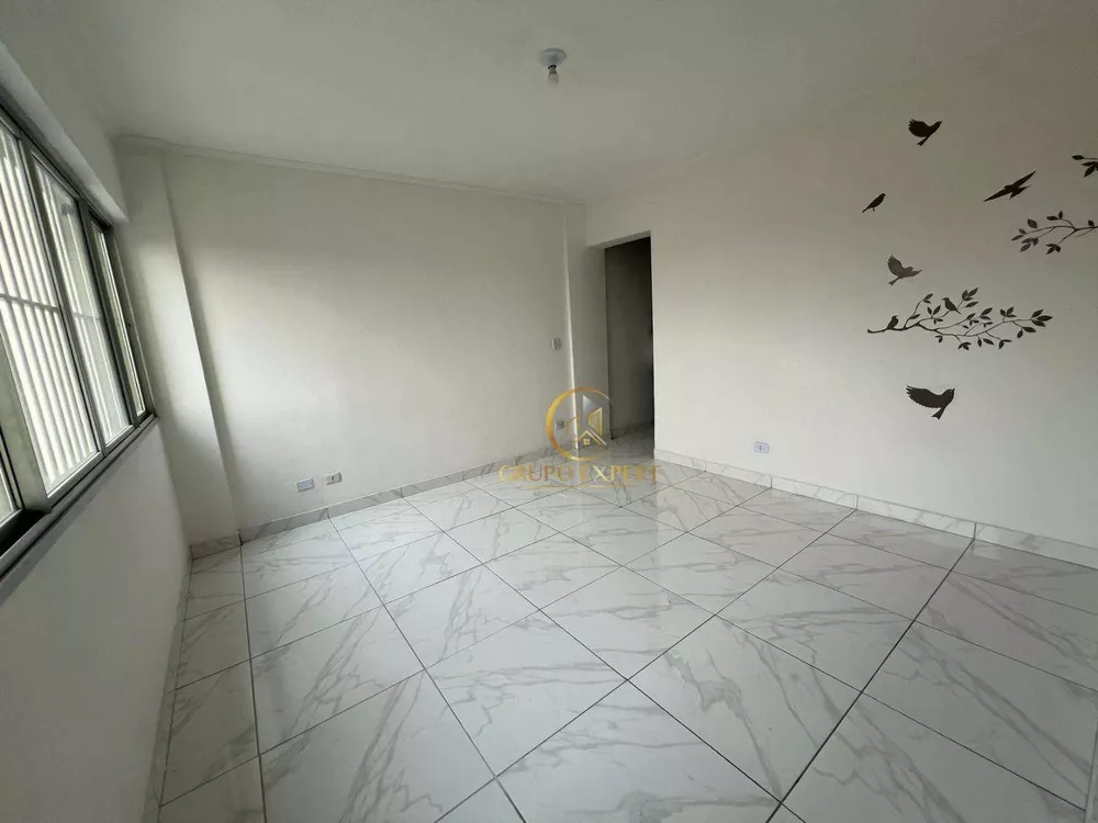 Apartamento à venda com 3 quartos, 79m² - Foto 3