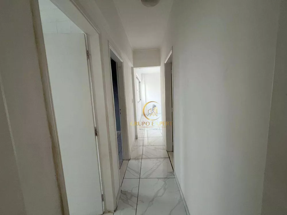 Apartamento à venda com 3 quartos, 79m² - Foto 4