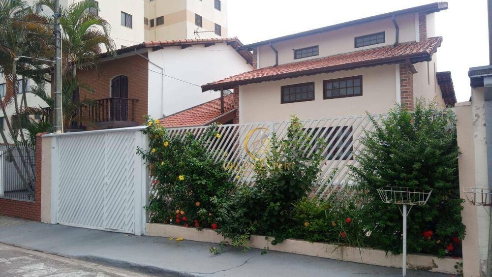 Casa, 3 quartos, 170 m² - Foto 1