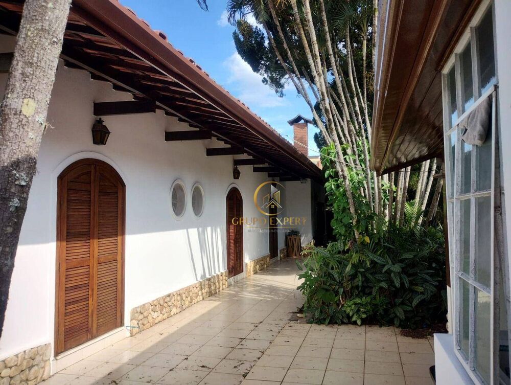 Casa, 6 quartos, 430 m² - Foto 5