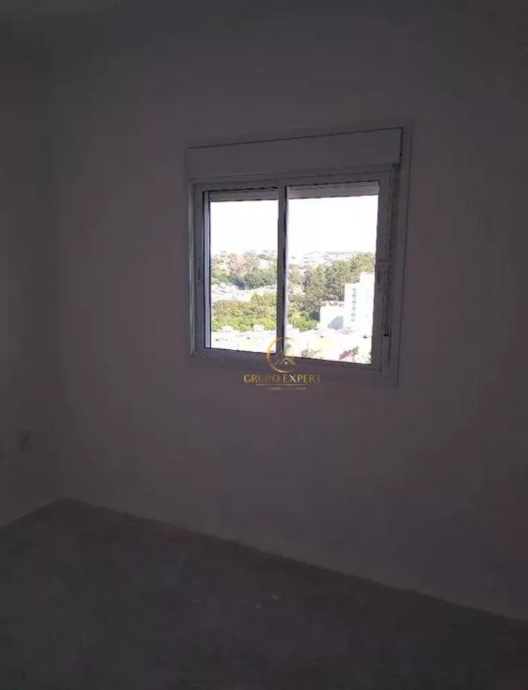 Apartamento à venda com 2 quartos, 61m² - Foto 4