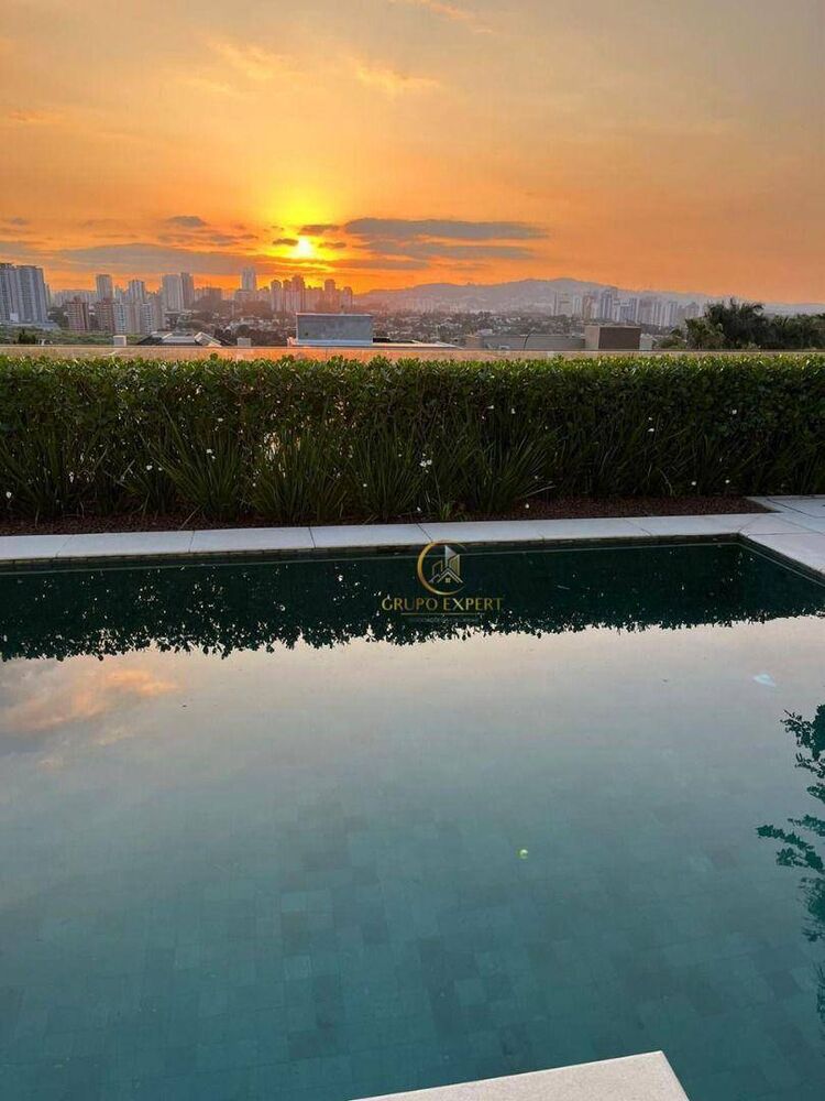 Sobrado, 4 quartos, 575 m² - Foto 1