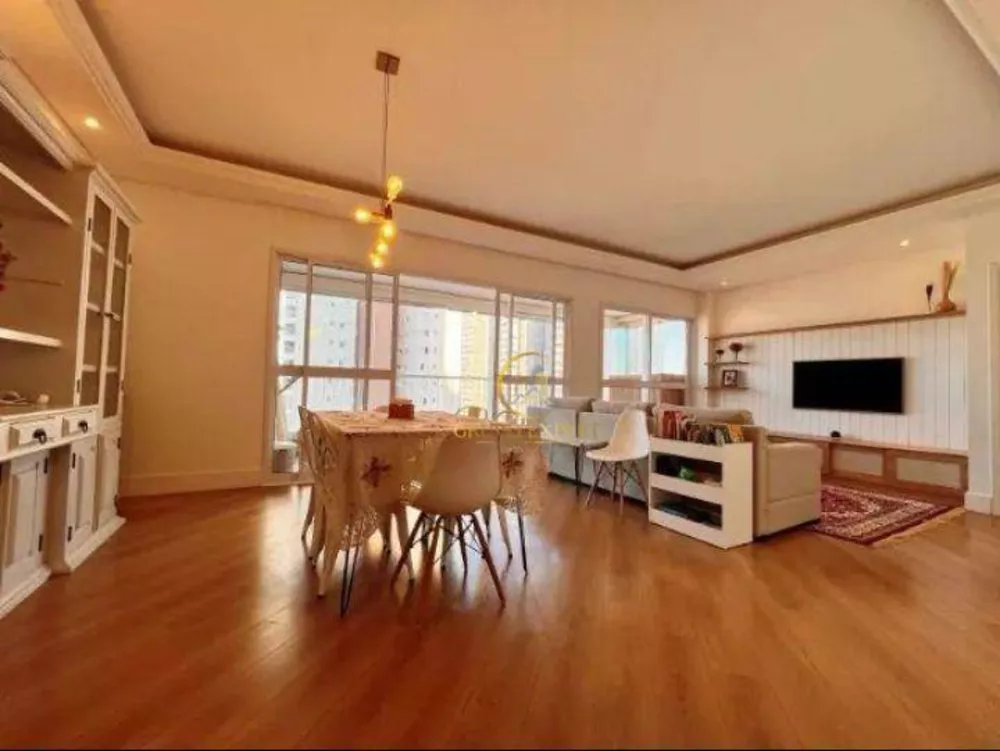 Apartamento à venda com 3 quartos, 120m² - Foto 3