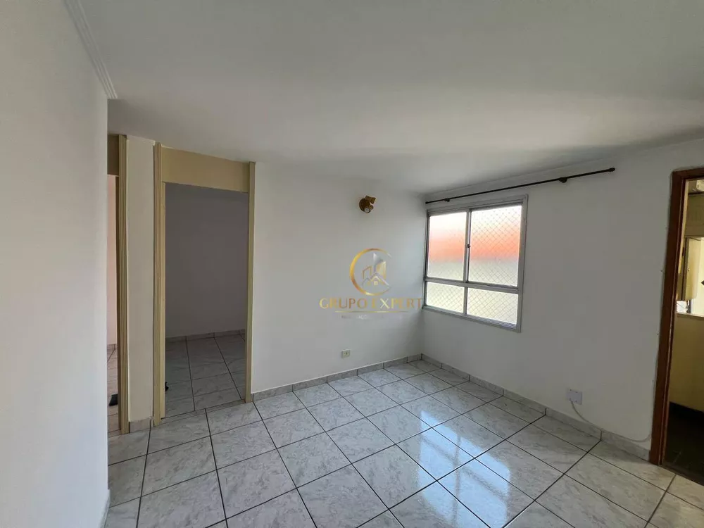 Apartamento à venda com 2 quartos, 50m² - Foto 2