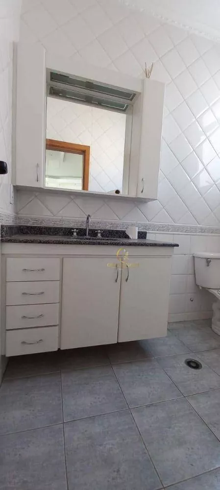 Apartamento para alugar com 3 quartos, 156m² - Foto 8