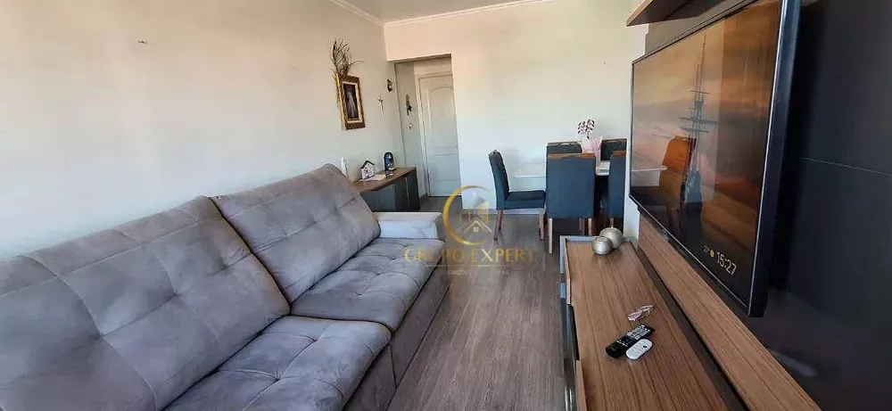 Apartamento à venda com 2 quartos, 62m² - Foto 3