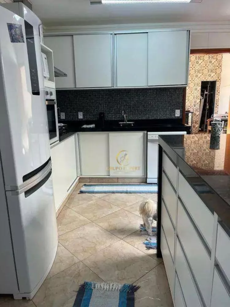 Casa à venda com 3 quartos, 110m² - Foto 4
