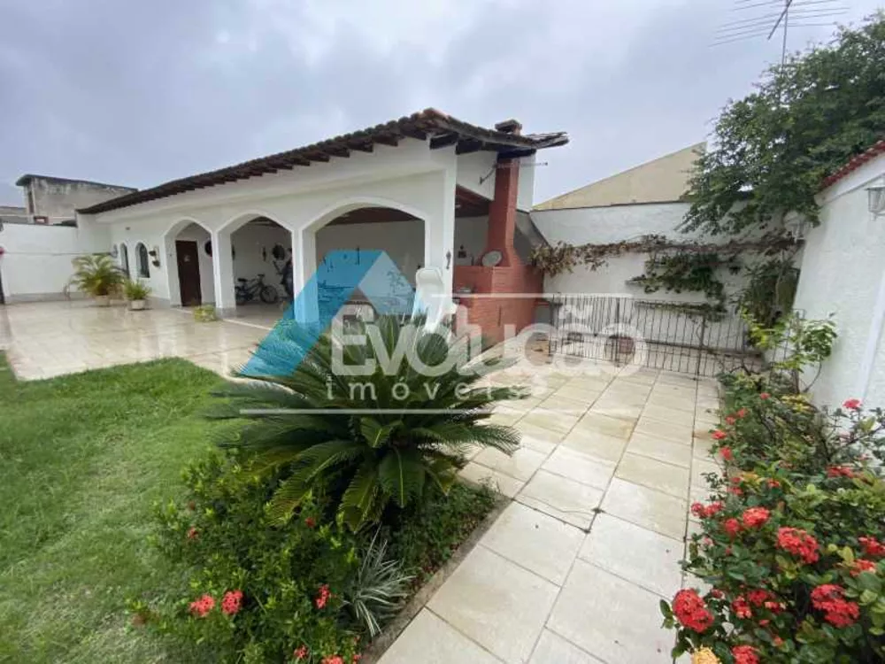 Casa, 3 quartos, 300 m² - Foto 2