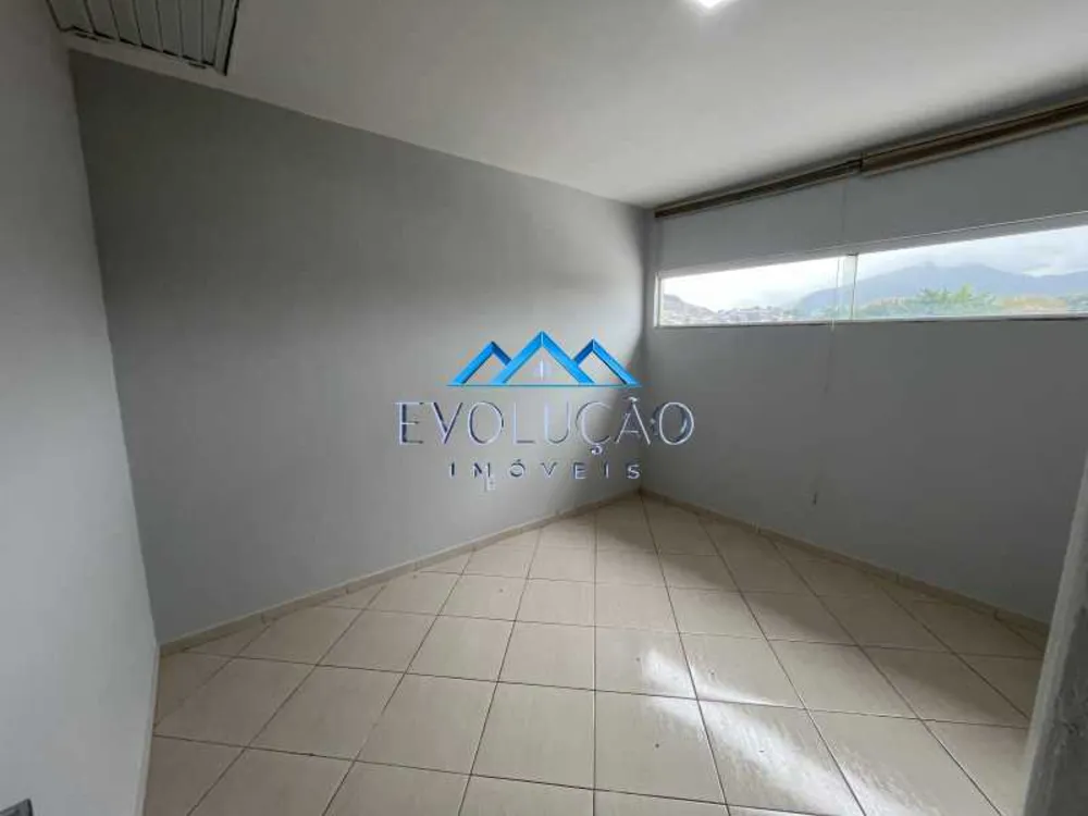 Casa, 3 quartos, 75 m² - Foto 2