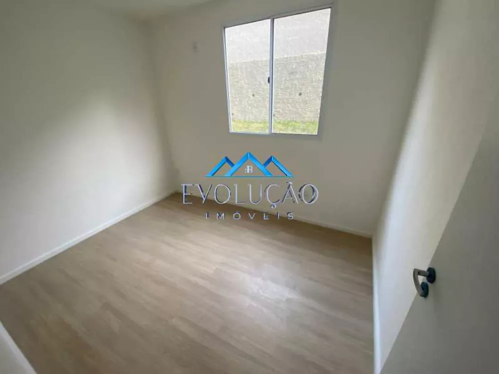 Apartamento à venda com 2 quartos, 45m² - Foto 4