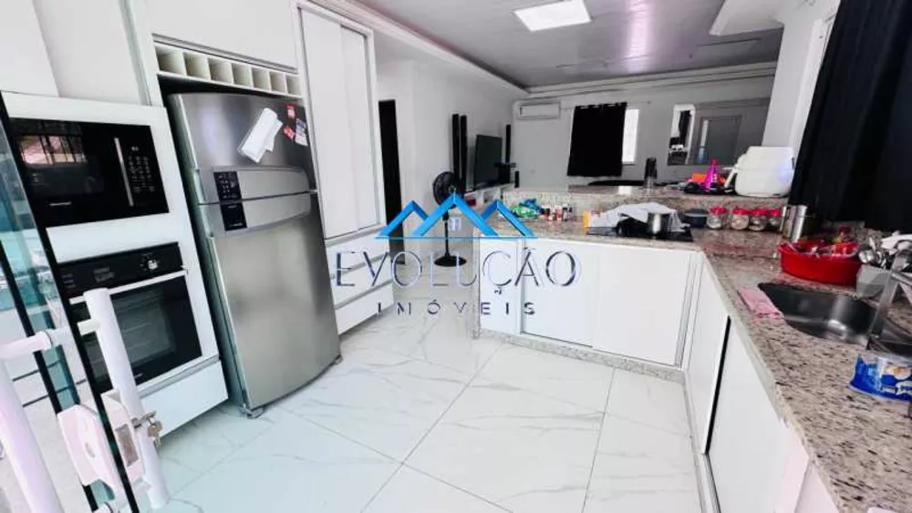 Sítio, 4 quartos, 2000 m² - Foto 12