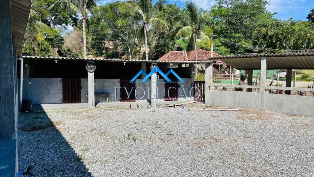 Sítio, 4 quartos, 2000 m² - Foto 23