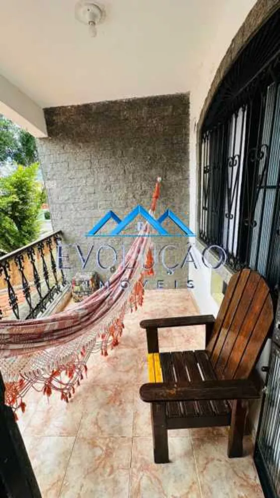 Casa, 4 quartos, 220 m² - Foto 4