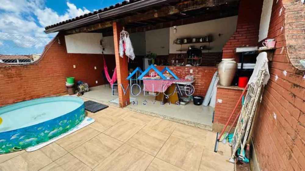 Casa, 4 quartos, 220 m² - Foto 10
