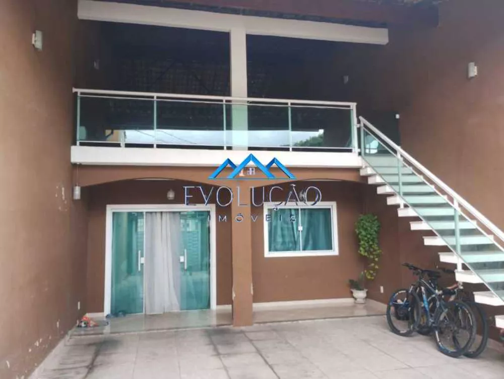 Casa, 3 quartos, 200 m² - Foto 1