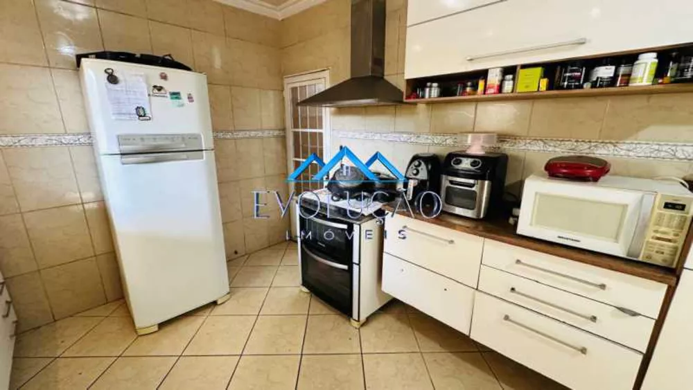 Casa, 3 quartos, 200 m² - Foto 25