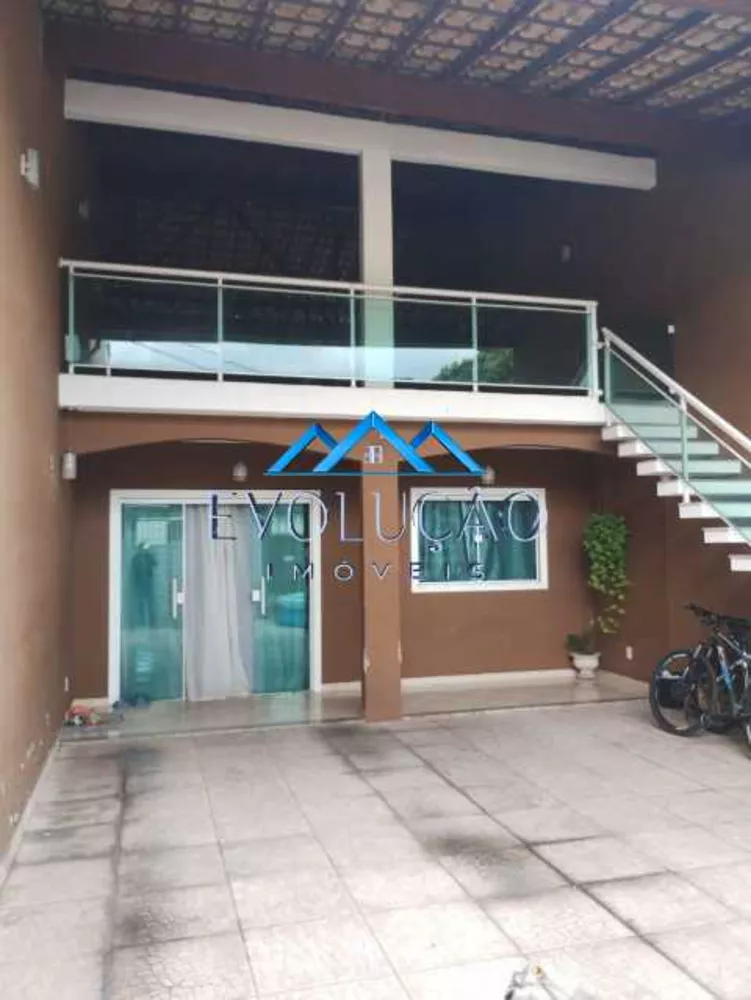 Casa, 3 quartos, 200 m² - Foto 2