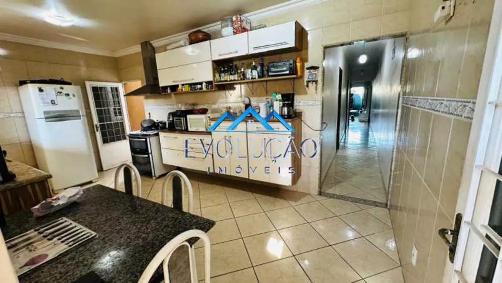 Casa, 3 quartos, 200 m² - Foto 24