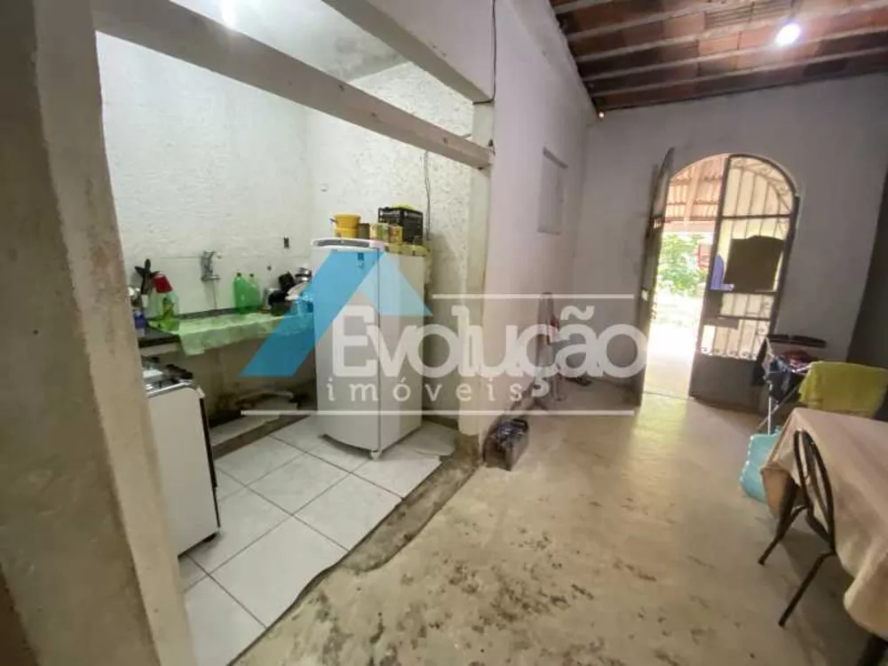 Casa, 4 quartos, 253 m² - Foto 10