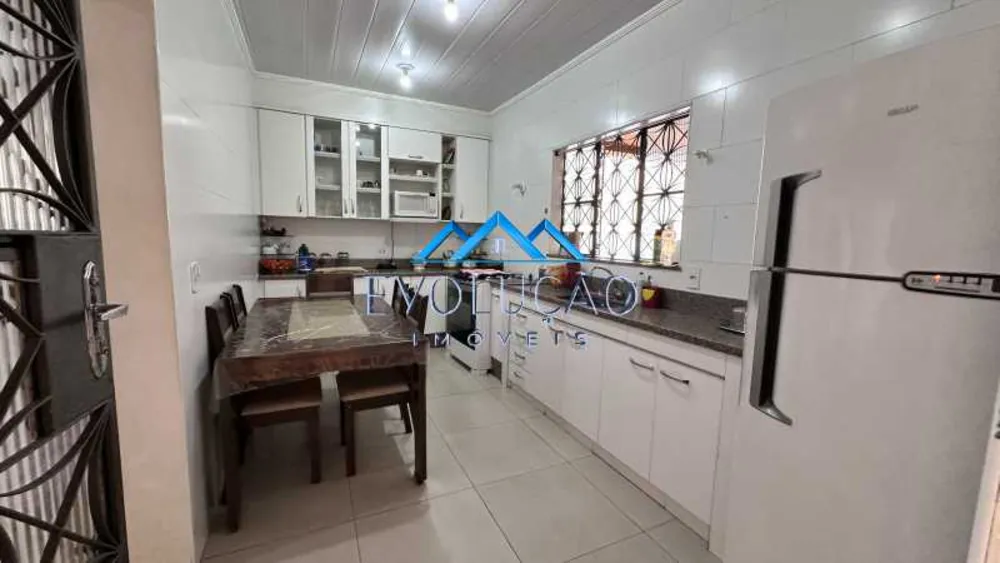 Casa, 3 quartos, 157 m² - Foto 5