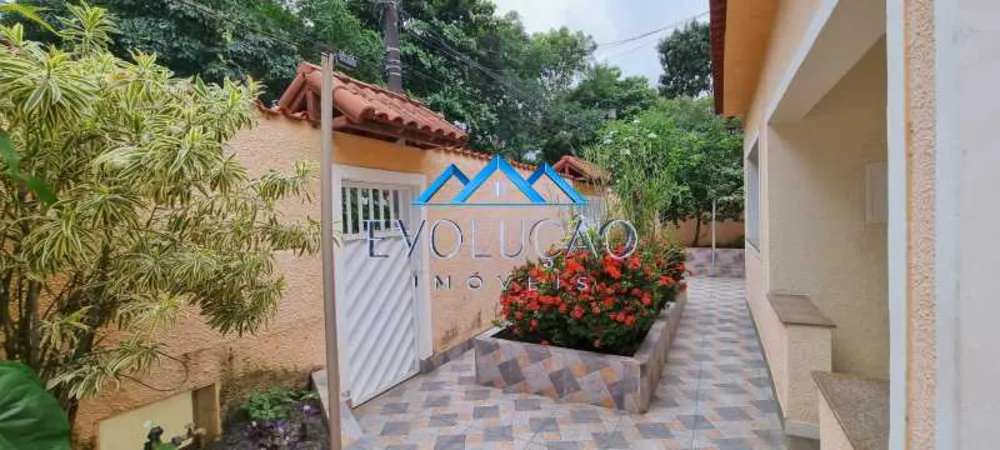 Casa, 3 quartos, 157 m² - Foto 2