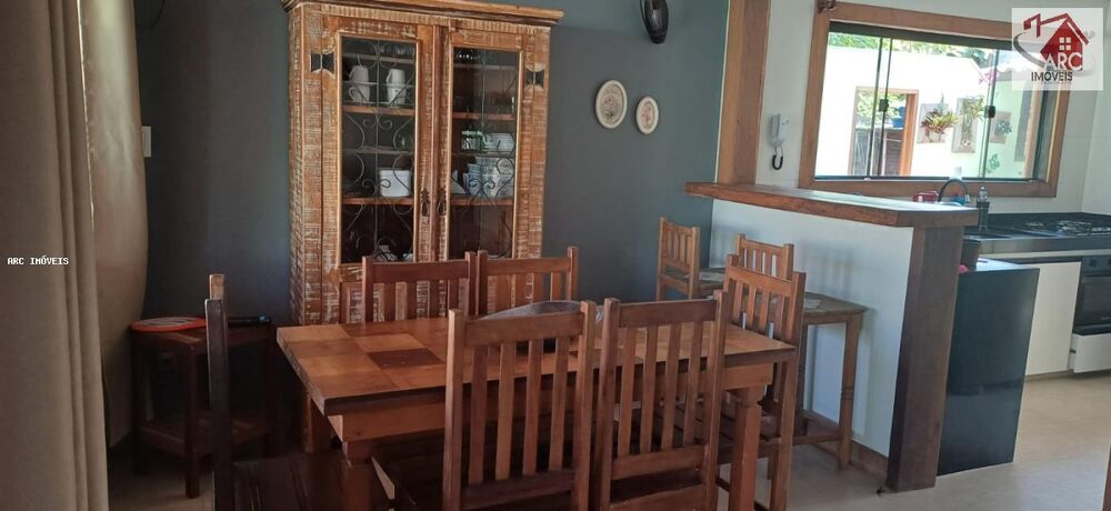 Casa à venda com 3 quartos, 360m² - Foto 3