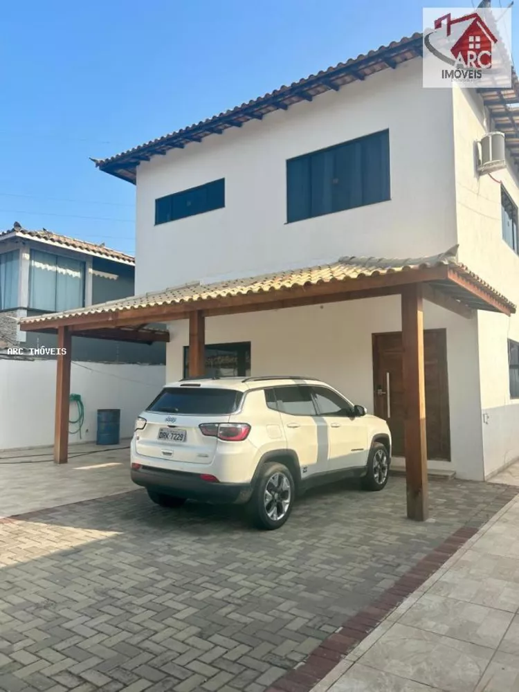 Casa à venda com 5 quartos, 360m² - Foto 1