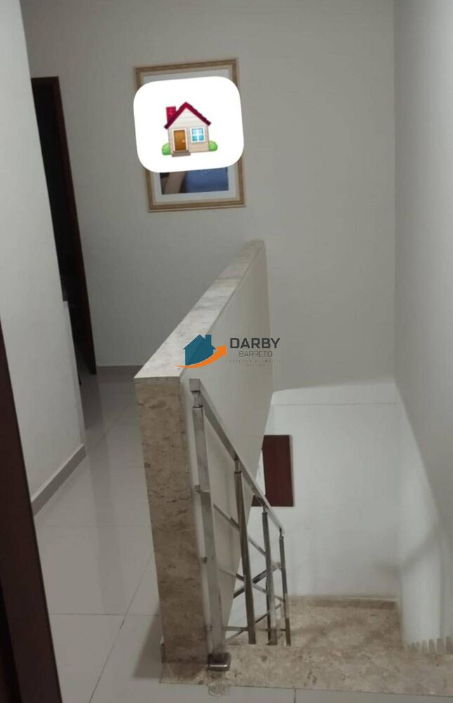 Casa à venda com 2 quartos, 140m² - Foto 2
