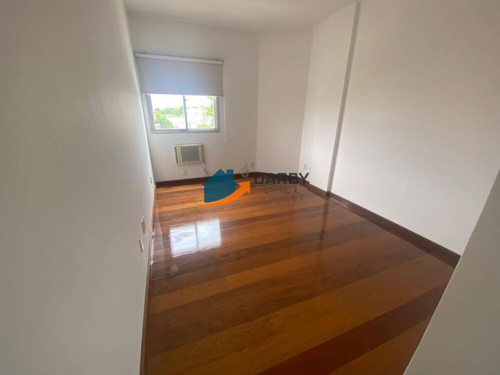 Apartamento à venda com 3 quartos, 90m² - Foto 2