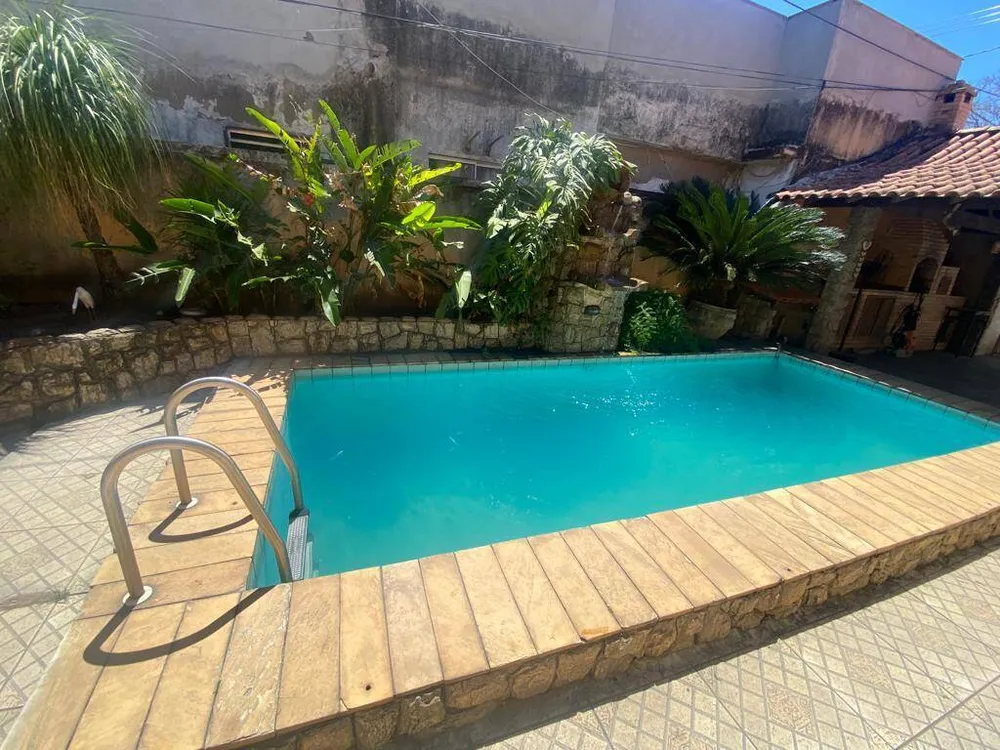 Casa, 6 quartos, 276 m² - Foto 3