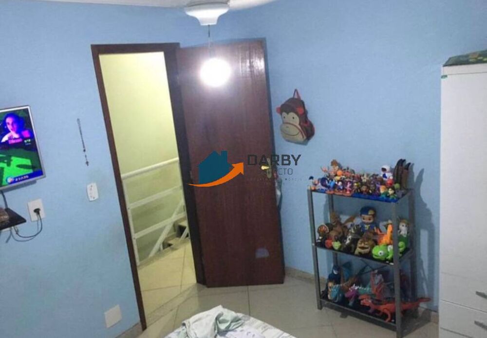 Casa à venda com 4 quartos, 115m² - Foto 3