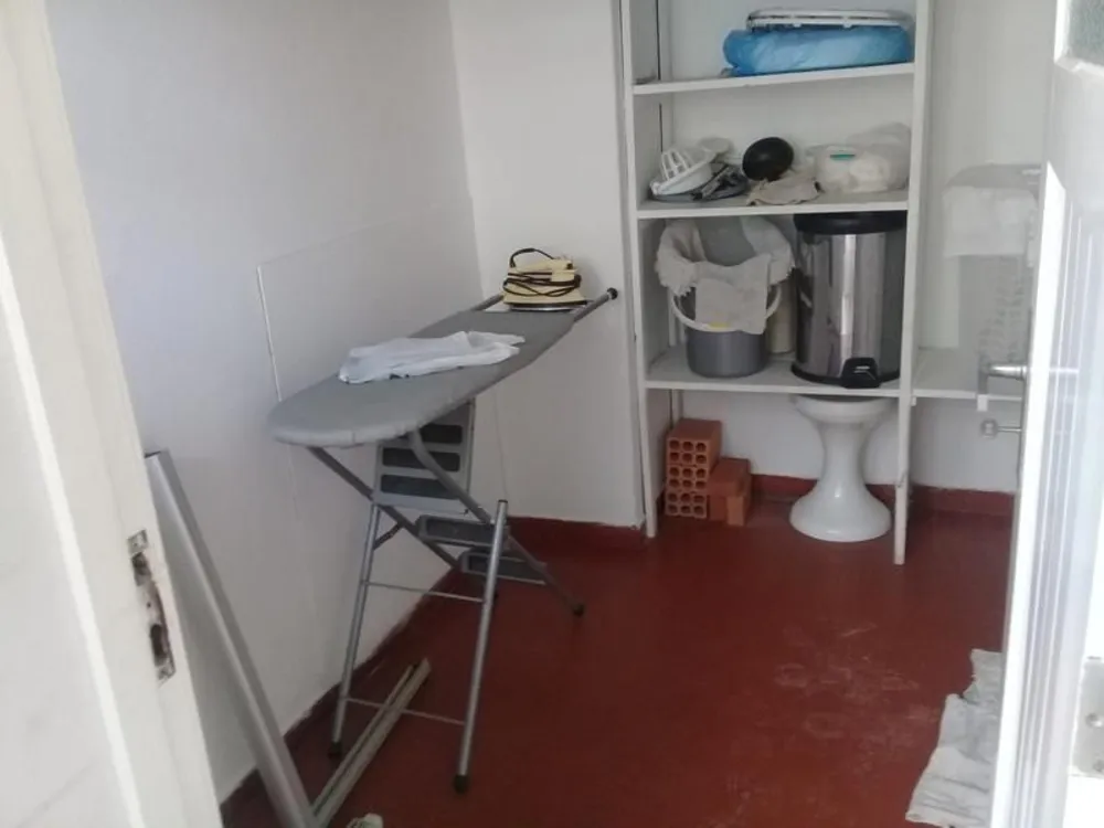 Casa, 6 quartos, 200 m² - Foto 1