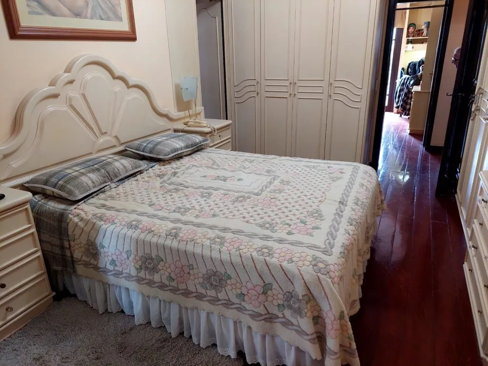 Casa, 4 quartos, 373 m² - Foto 2