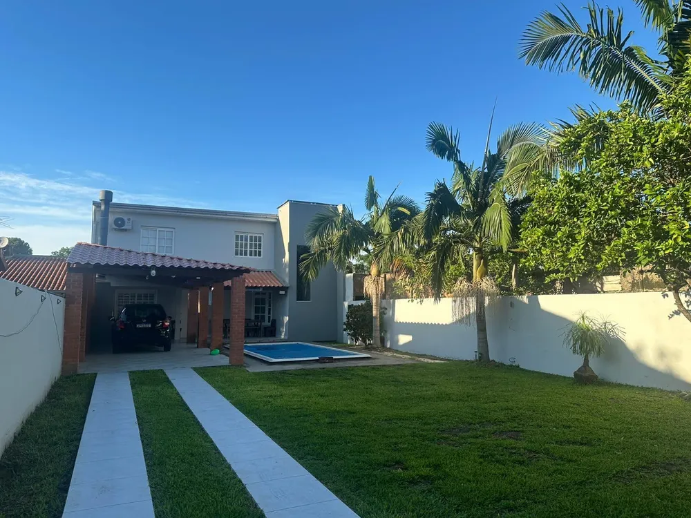 Casa, 3 quartos, 143 m² - Foto 2